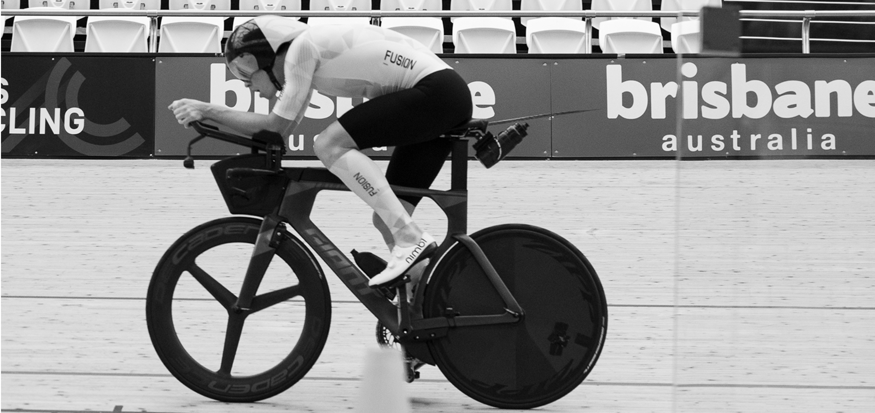Fusion Tempo Tri Suit in action on the track