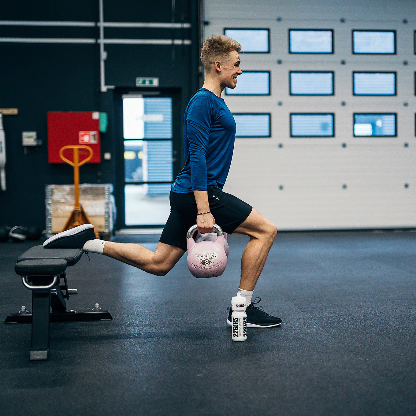 Fusion Mens C3 Training LS T-Shirt_Action