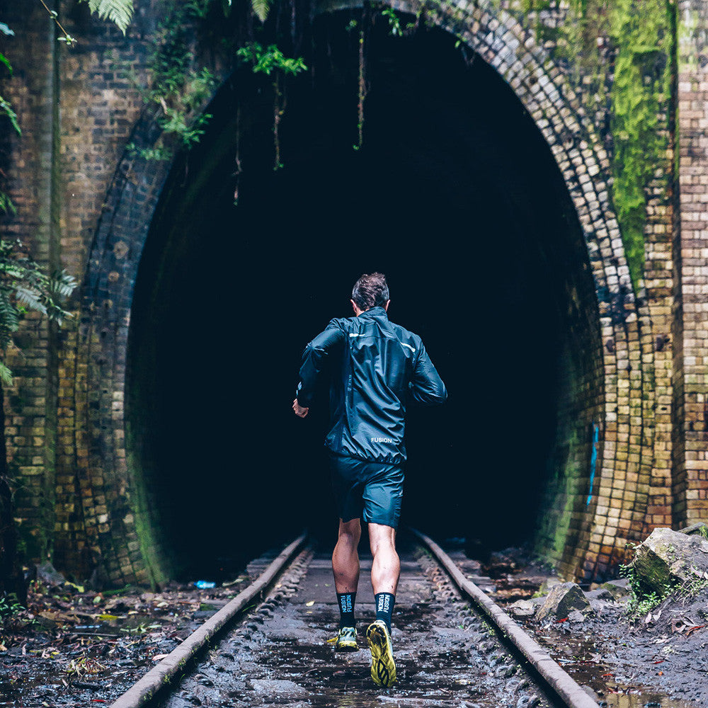 Fusion S1 Shell Mens Running Jacket_Action