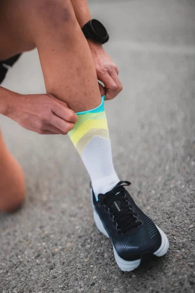 Grades Canary Blue run sock 