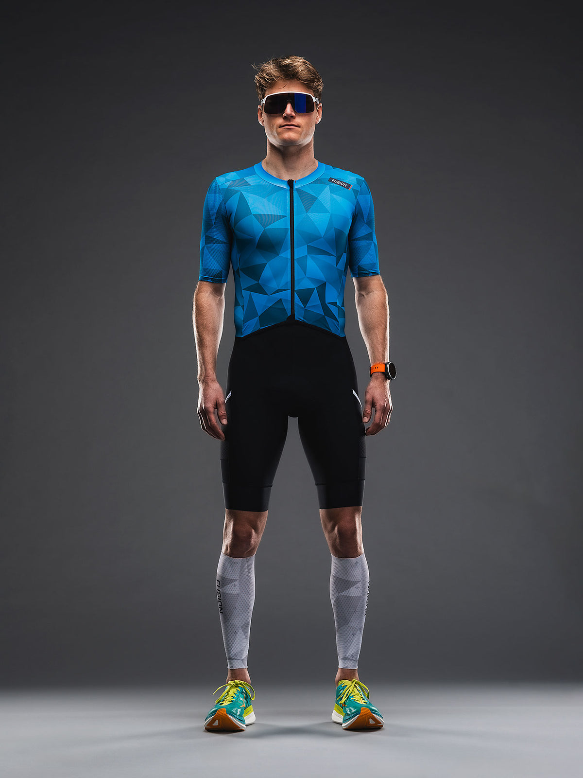 FUSION Tempo! TWO Tri Suit in Ocean Blue with front zipper and functional leg pockets