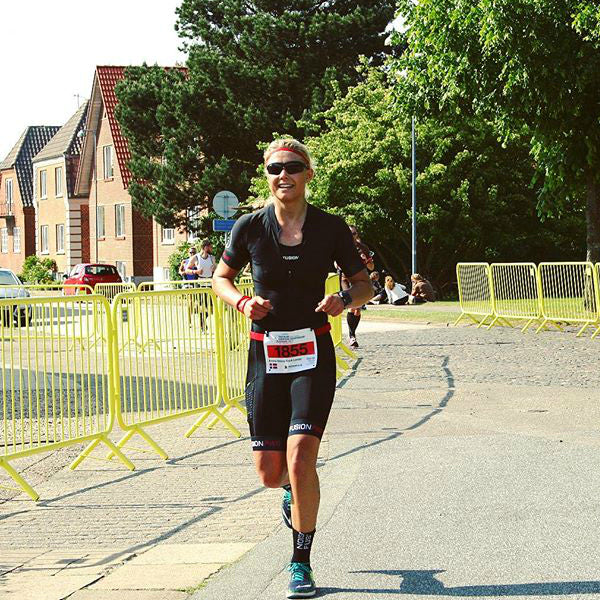 Fusion Womens Top_Action