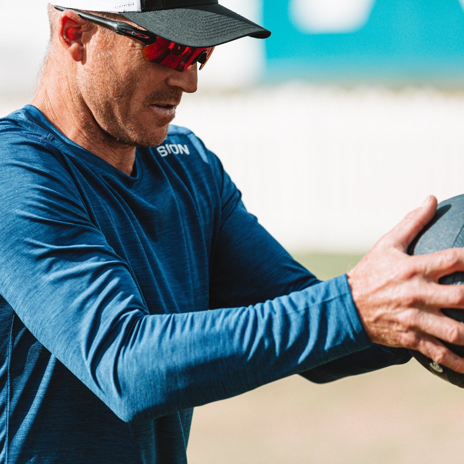 Fusion Mens C3 Training LS T-Shirt_Action