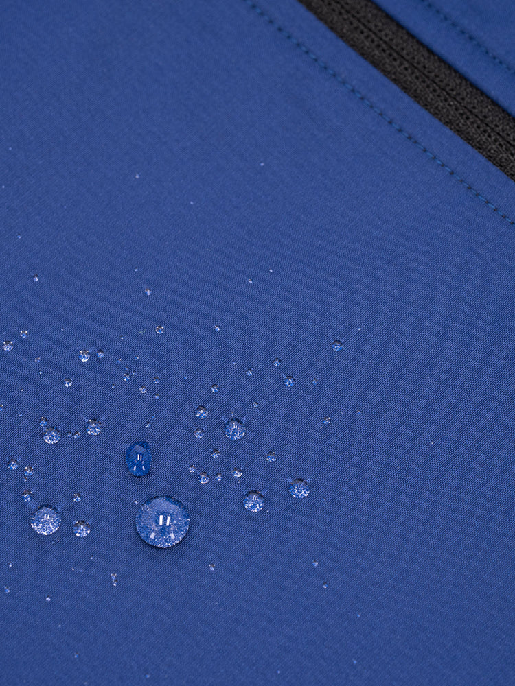 Fusion Women's S1 Run Jacket in Night blue  showing water repellent fabric